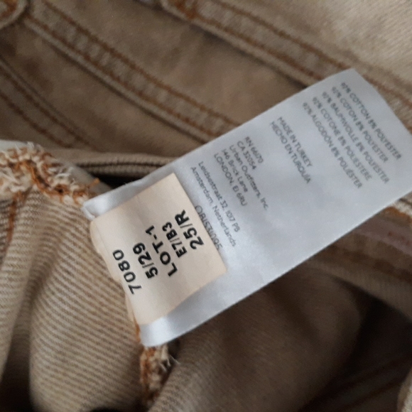 Pilcro Anthropologie 25R Slim Boyfriend Tan Floral Stencil Jeans - Picture 14 of 17